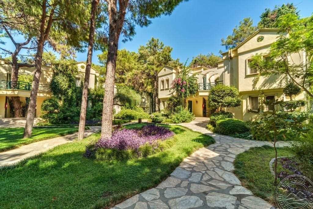 TEK ART TATİL KÖYÜ