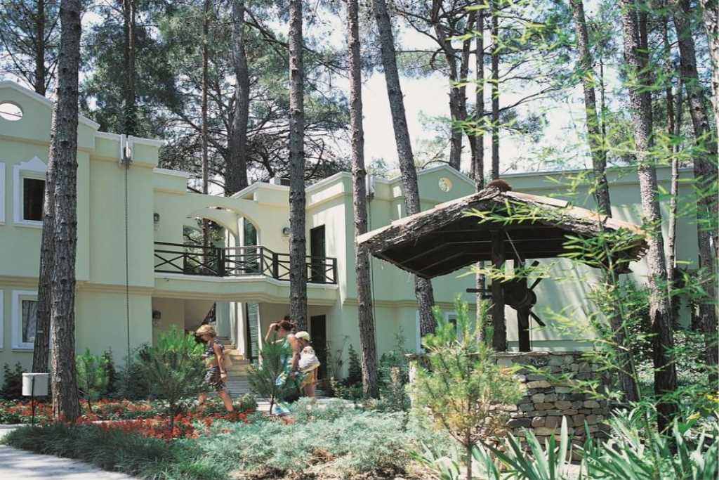 TEK ART TATİL KÖYÜ